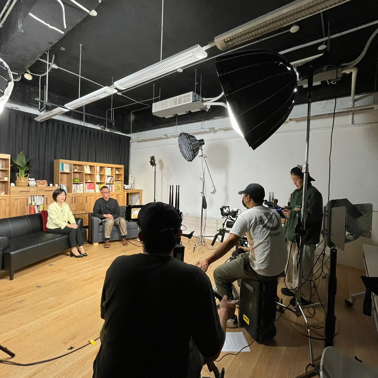 LINE_ALBUM_20221209_230221_40