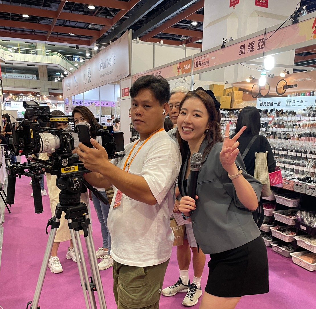 LINE_ALBUM_2023101_231001_46