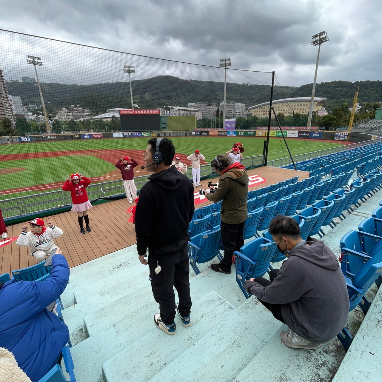 LINE_ALBUM_2023226_230418_45