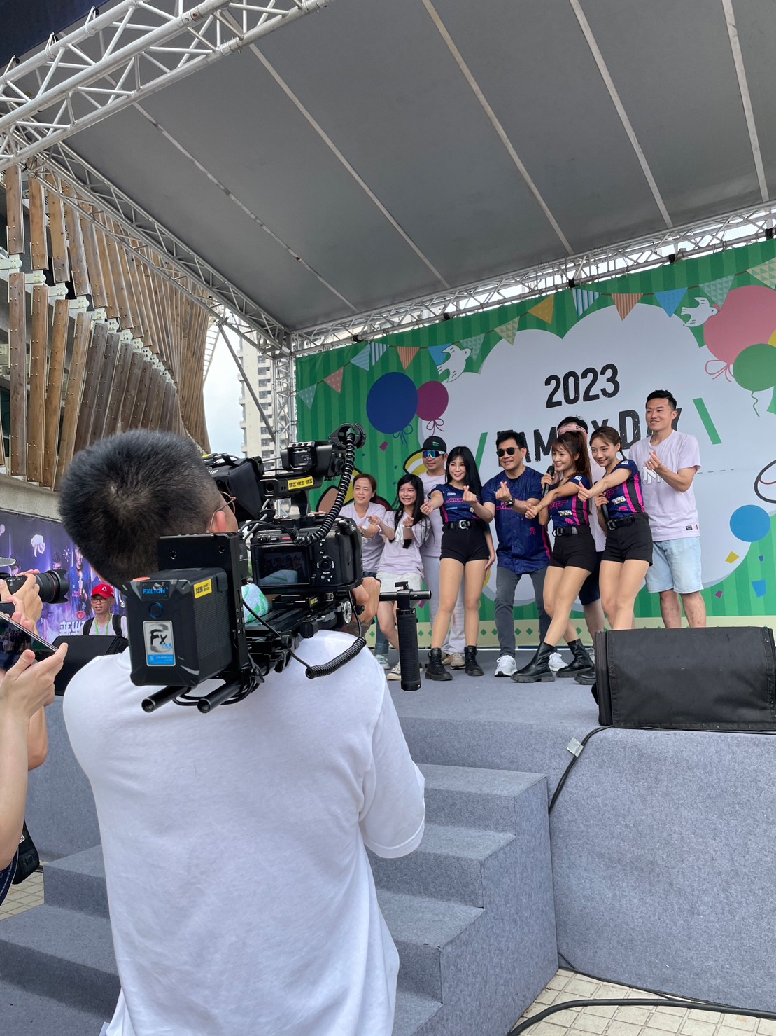 LINE_ALBUM_202363_230606_3