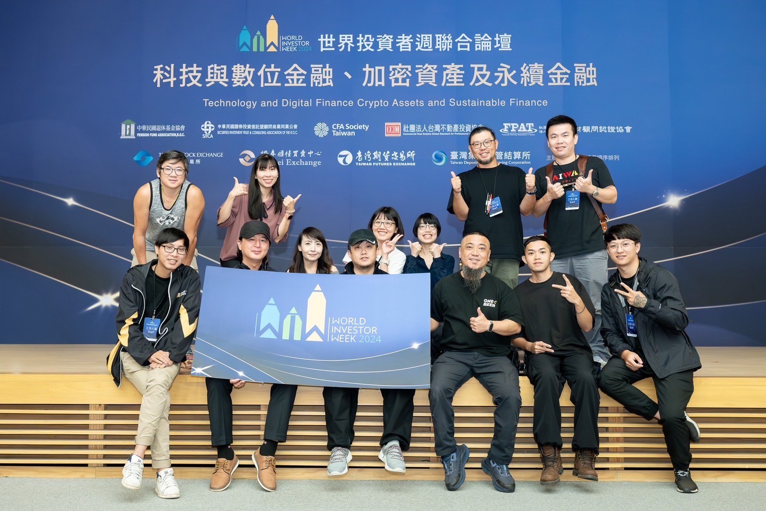 LINE_ALBUM_20241012_241012_13