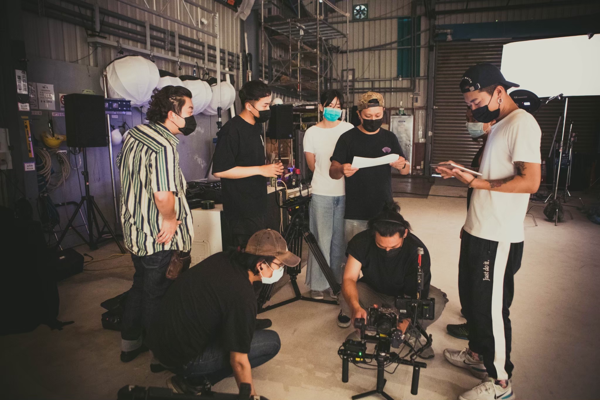 LINE_ALBUM_220411_194