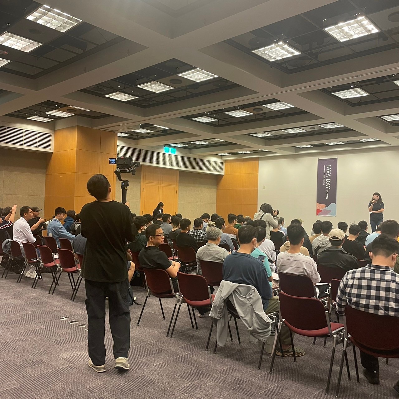 LINE_ALBUM_323_240327_18