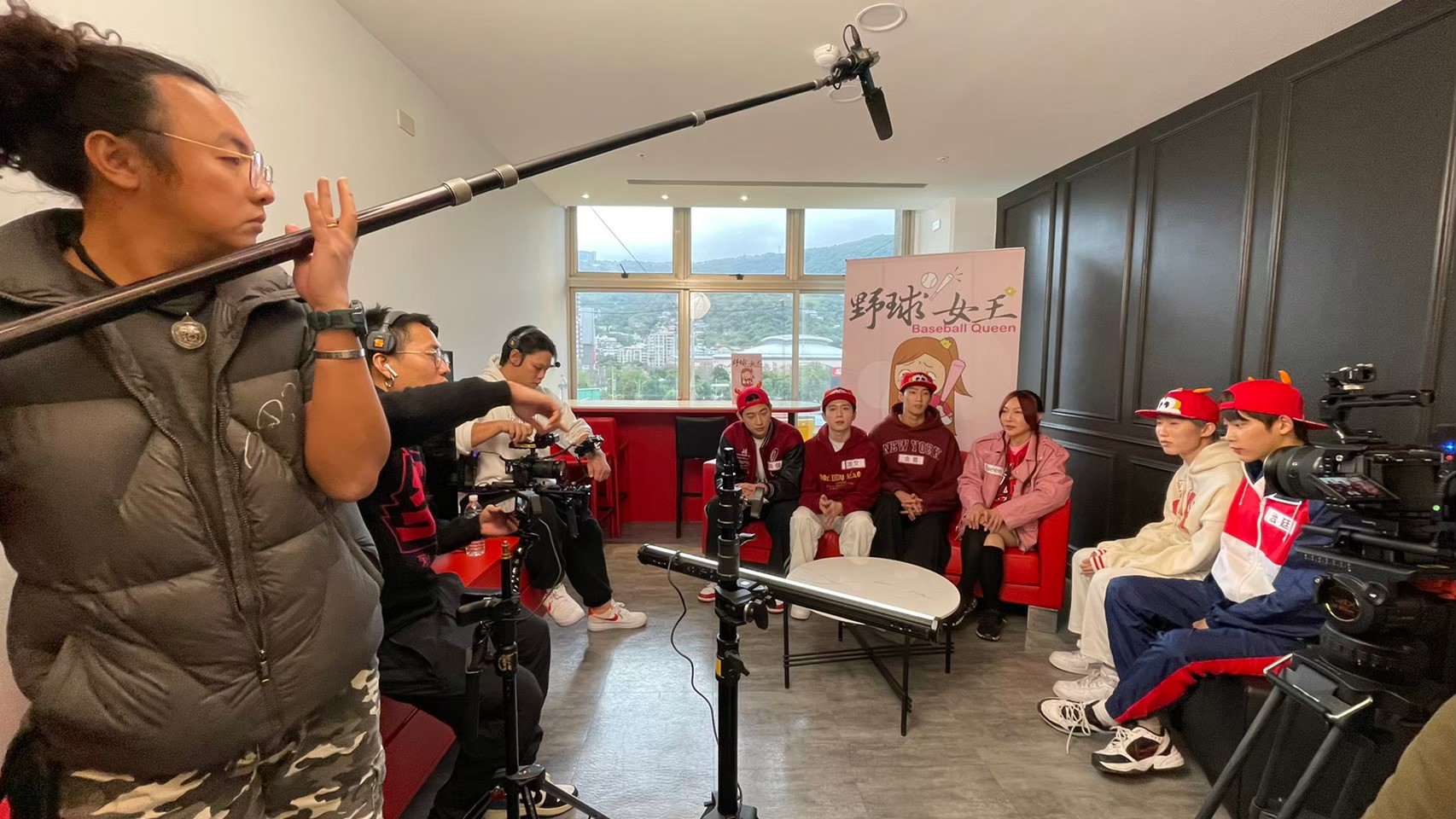 LINE_ALBUM_38_230418_141